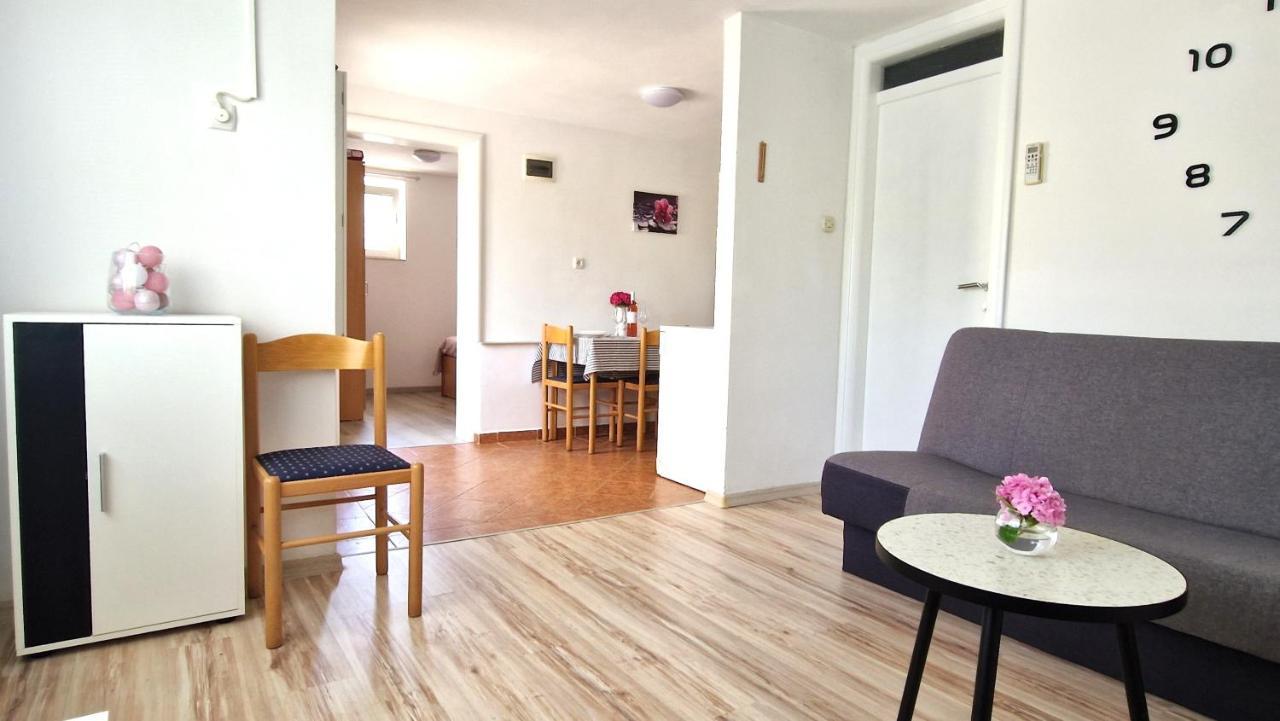 Apartment Jagoda Krk Town Εξωτερικό φωτογραφία